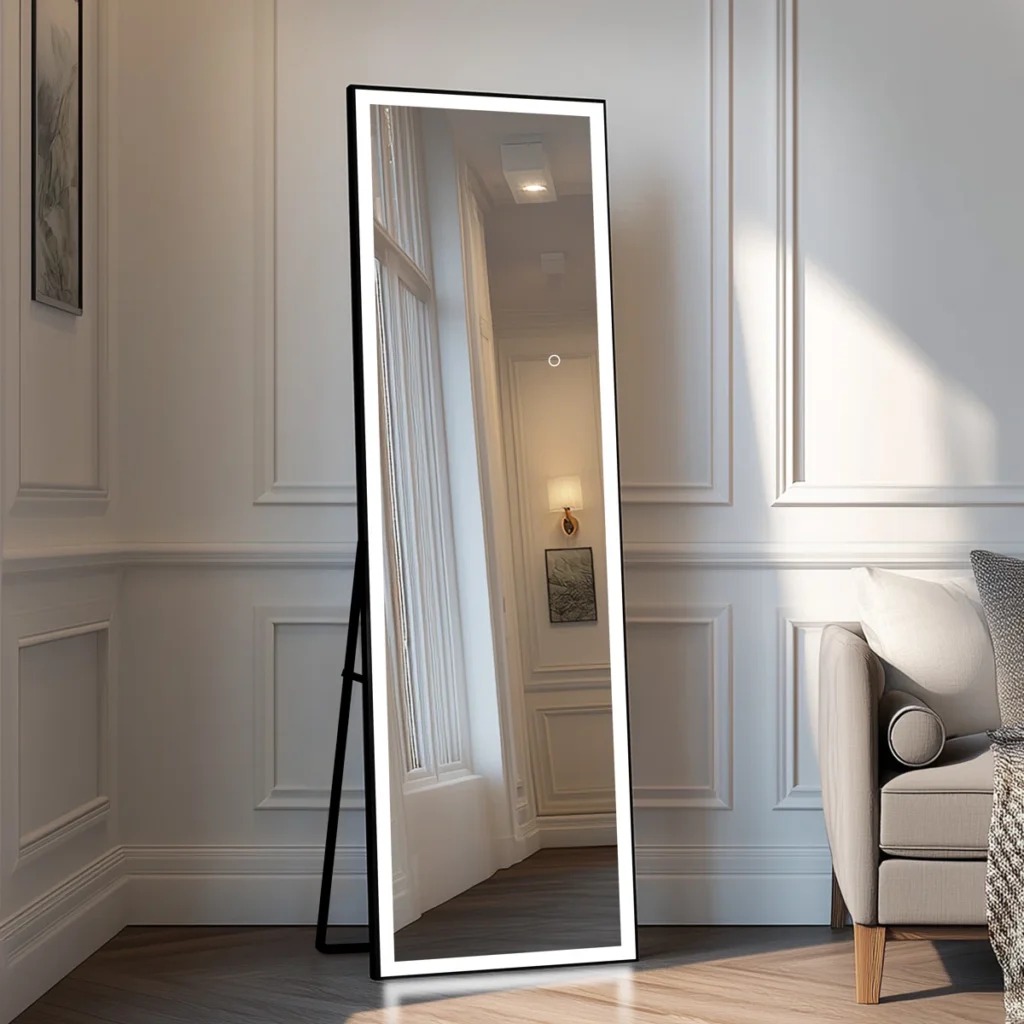 آینهٔ قدی با نورپردازی LED