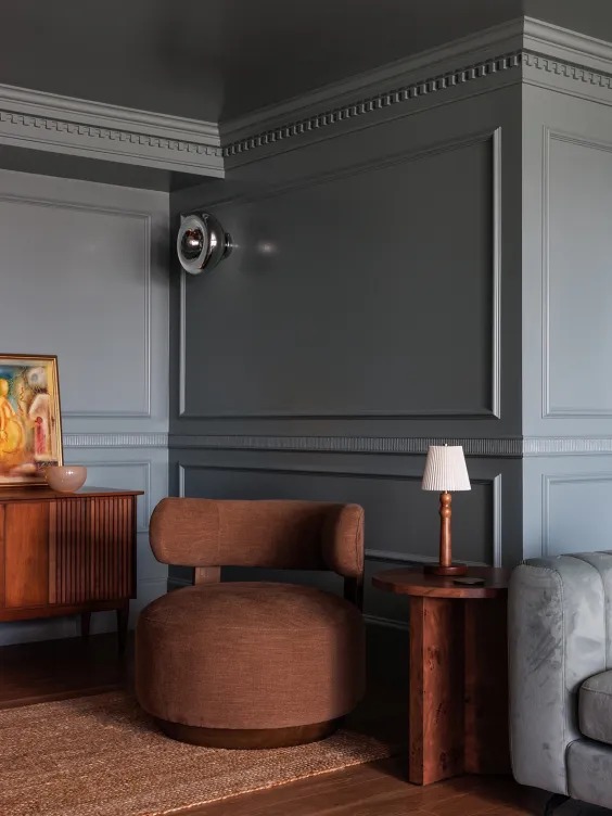 آبی اتاق بیضی (Oval Room Blue) از فارو اند بال